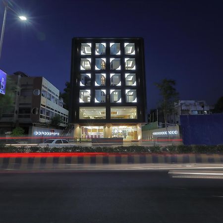 Hotel Silver Heights Ahmedabad Exterior photo